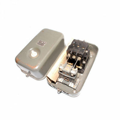 Пускатель электромагнитный ПМА 3222 380в